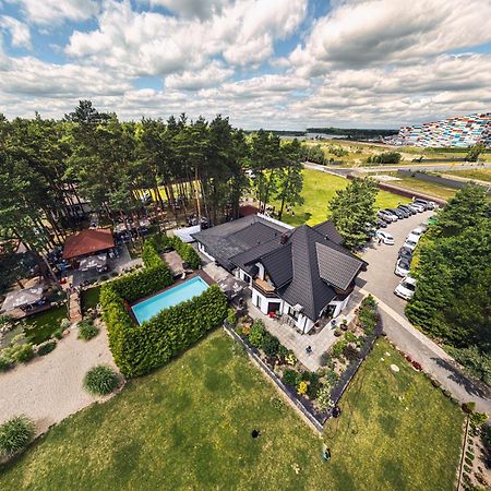 Apartamenty Wakacyjna Wioska Ngo 20M Od Suntago Mszczonow Luaran gambar