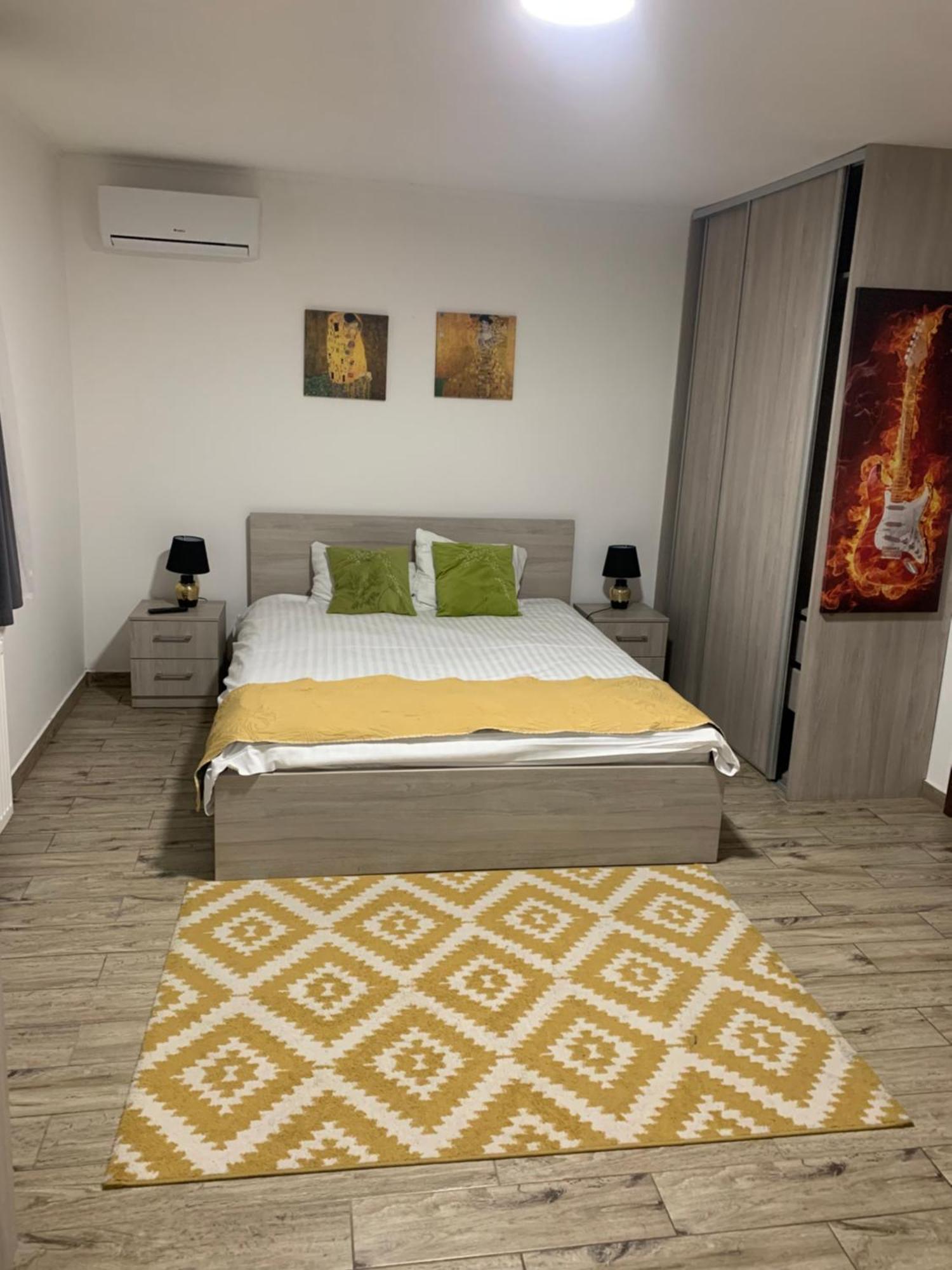 Apartamenty Wakacyjna Wioska Ngo 20M Od Suntago Mszczonow Luaran gambar